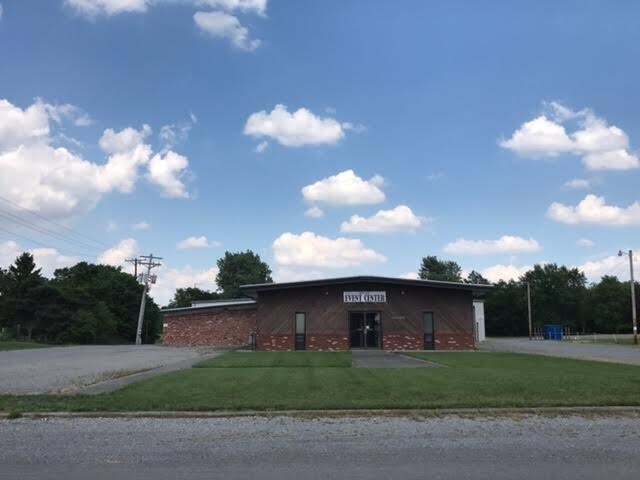 More Photos Of 6886 Wishart St, Huntsville Light Distribution For Lease