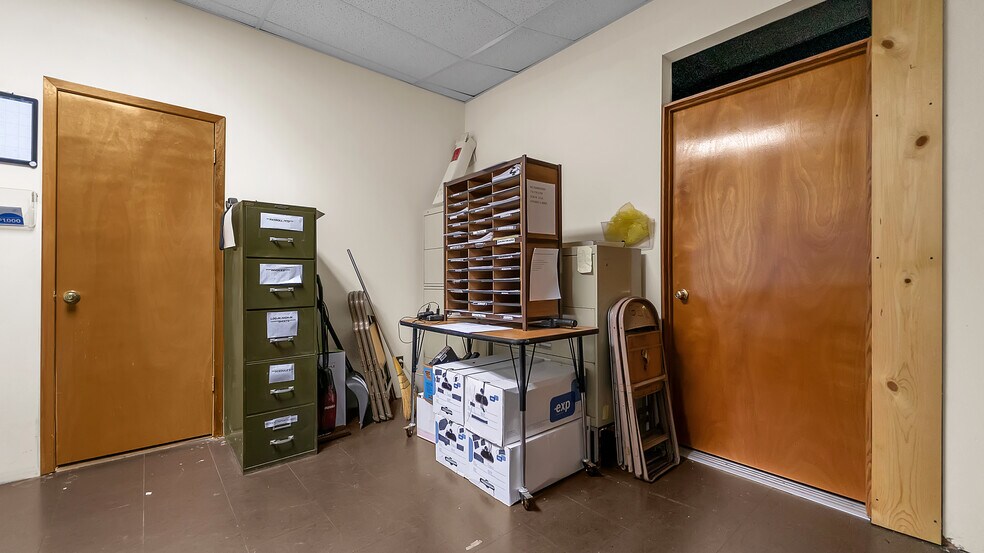 More Photos Of 13257-59 S Baltimore Ave, Chicago Storefront Retail Residential For Sale