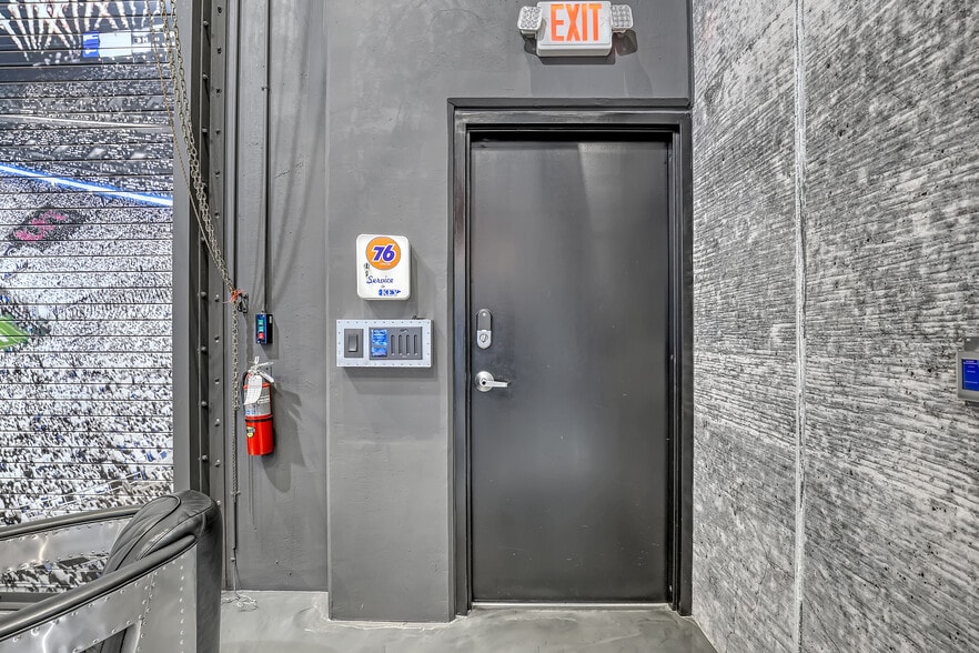 More Photos Of , Riviera Beach Industrial For Sale