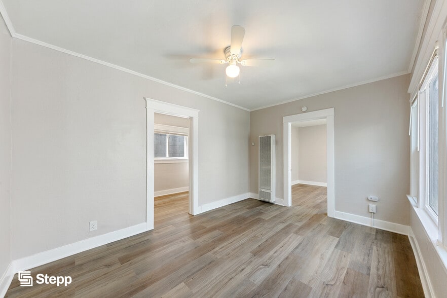 More Photos Of 1059 Gladys Ave, Long Beach Apartments For Sale