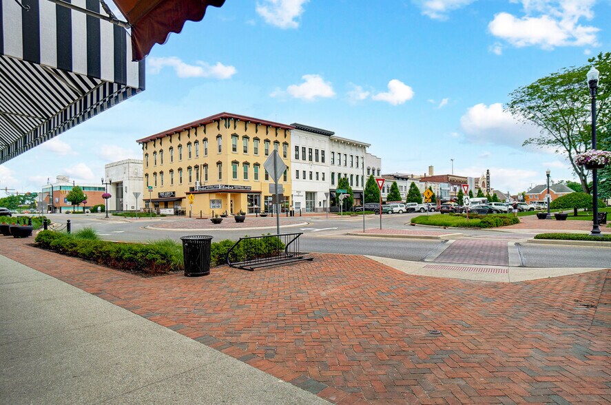 More Photos Of 9-11 N 3rd St, Newark Office For Lease