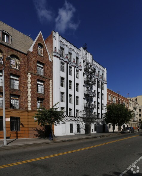 More Photos Of 745 S Normandie Ave, Los Angeles Apartments For Sale