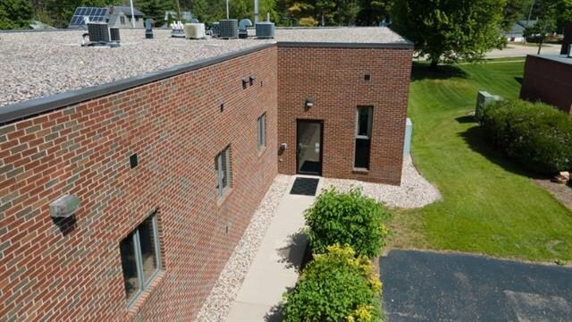 More Photos Of 201 Frontenac Ave, Stevens Point Office For Sale