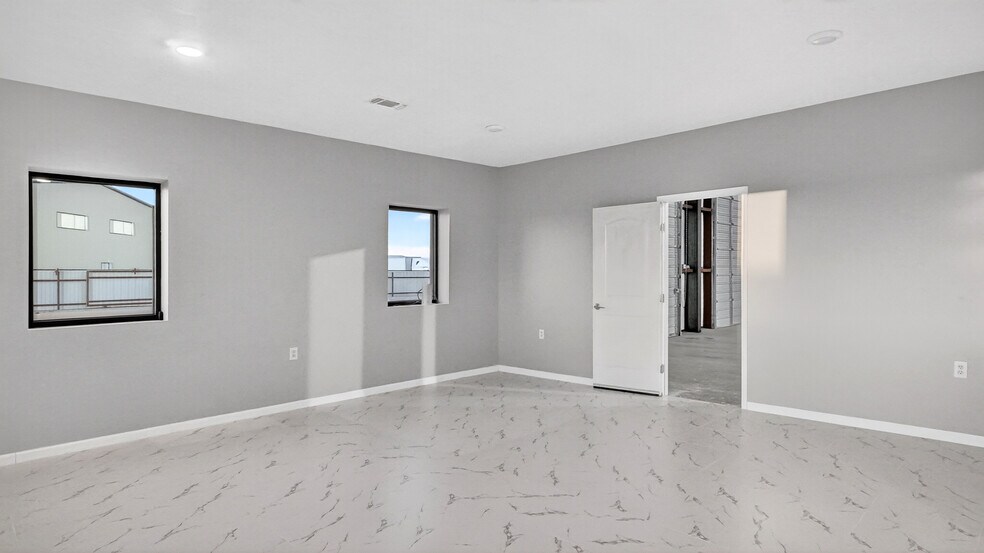 More Photos Of 1850 N FM 866, Odessa Warehouse For Sale