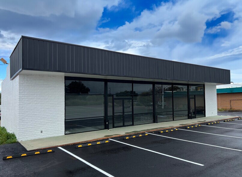 Primary Photo Of 22020 S Ellsworth Rd, Queen Creek Storefront Retail Residential For Lease