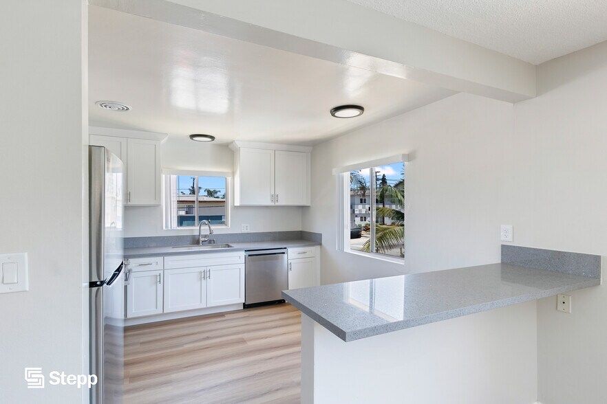 More Photos Of 140 E Spring St, Long Beach Apartments For Sale