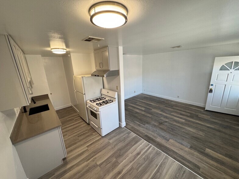 More Photos Of 2070 3rd St, Santa Clara Apartments For Sale