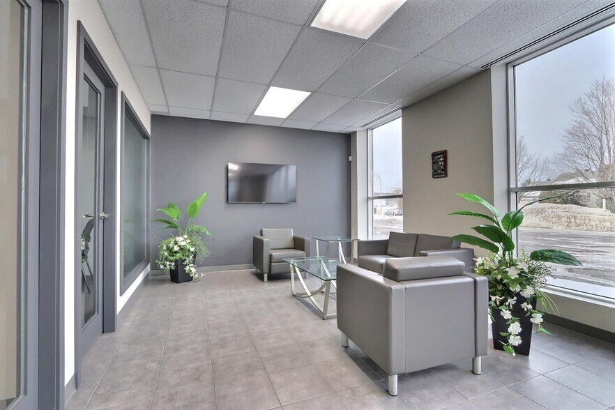 More Photos Of 6205 St Corbeil, Trois-Rivières Office For Sale