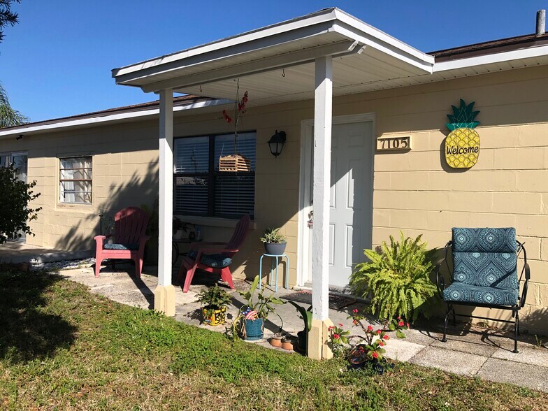More Photos Of 7105 Poinsetta Ave, Cape Canaveral Apartments For Sale