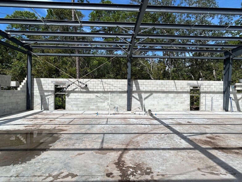 More Photos Of 5600 US Highway 1 N, Saint Augustine Showroom For Lease