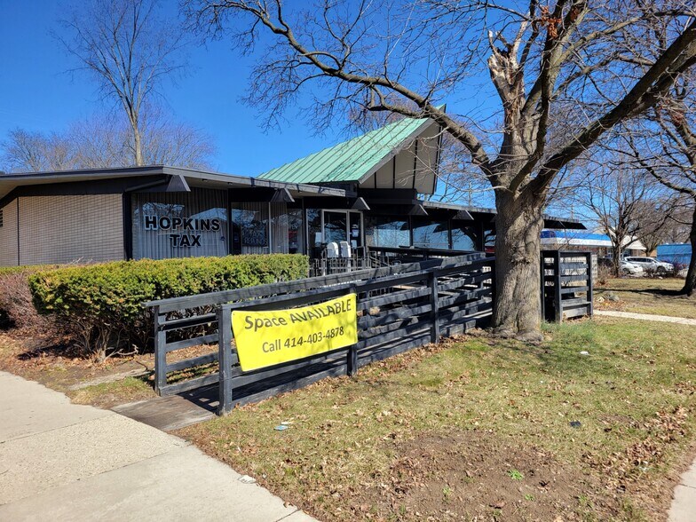 Primary Photo Of 6830 W Villard Ave, Milwaukee Office For Sale