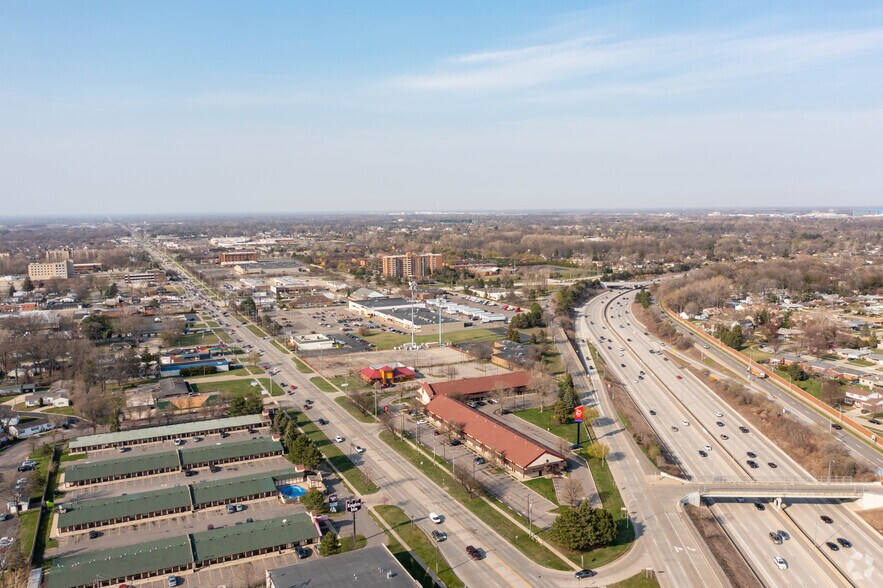 More Photos Of 26300 Dequindre Rd, Warren Hotel For Sale