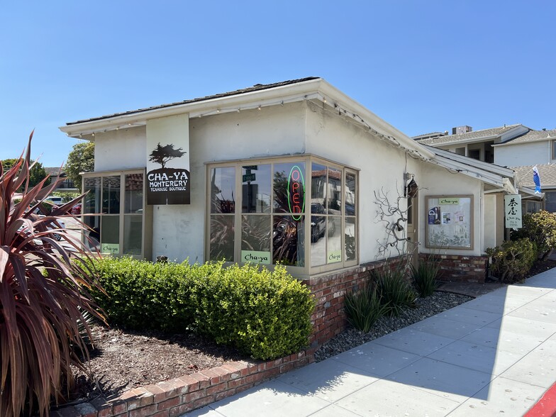 Primary Photo Of 108-122 Webster St, Monterey Storefront Retail Office For Lease