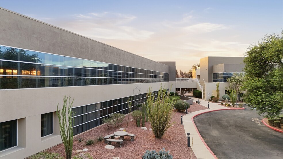 More Photos Of 930 N Finance Center Dr, Tucson Unknown For Lease