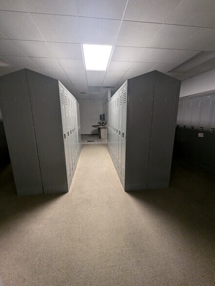 More Photos Of 2800 Duncan Rd, Lafayette Manufacturing For Lease