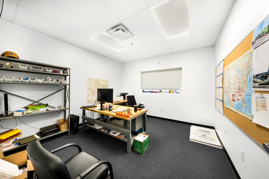 More Photos Of 3925 Ruger Dr, Royse City Distribution For Sale