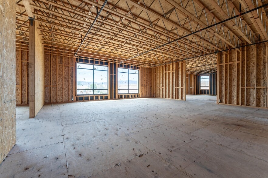 More Photos Of 41255 11th St W, Palmdale Medical For Sale