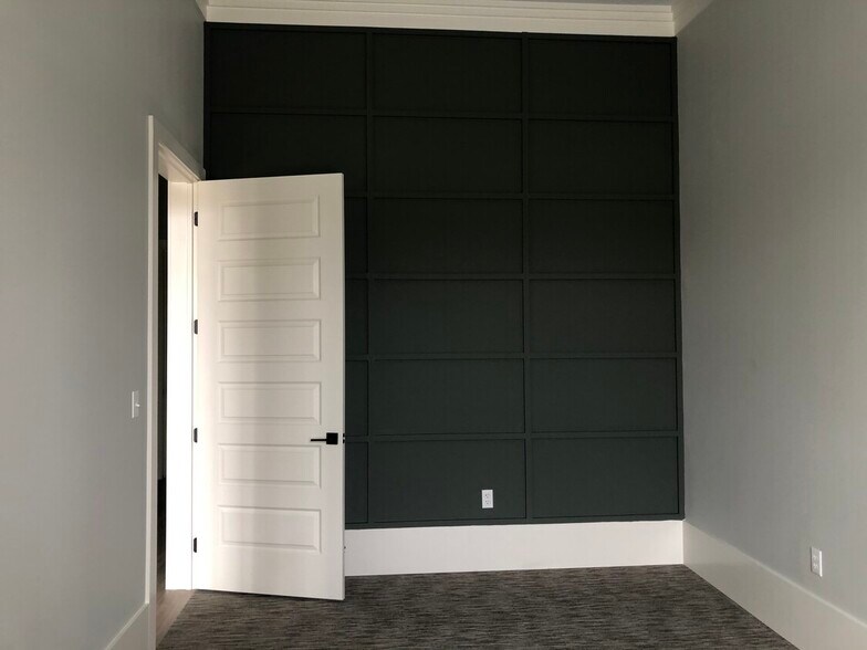 More Photos Of W E Heck, Baton Rouge Office For Lease