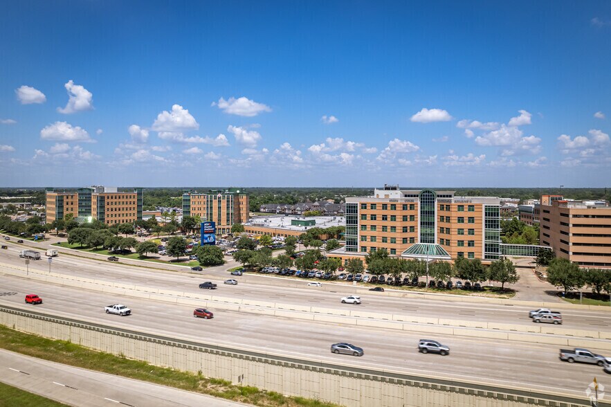 More Photos Of 21212 Northwest Fwy, Cypress Unknown For Lease