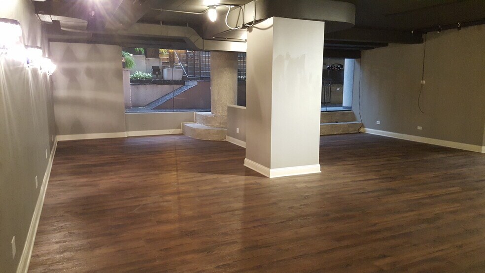 More Photos Of 200 E Delaware Pl, Chicago Apartments For Sale