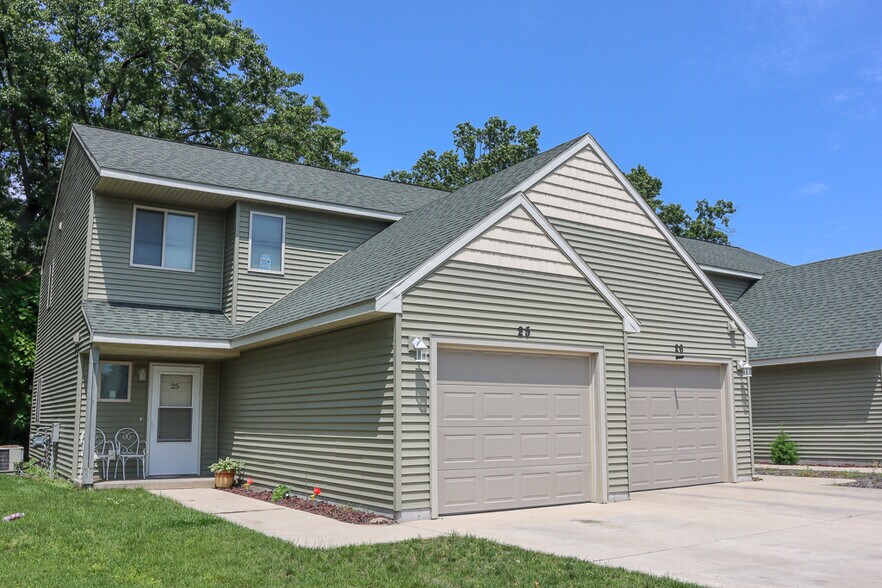 More Photos Of 816 Marquette Ave, Muskegon Apartments For Sale