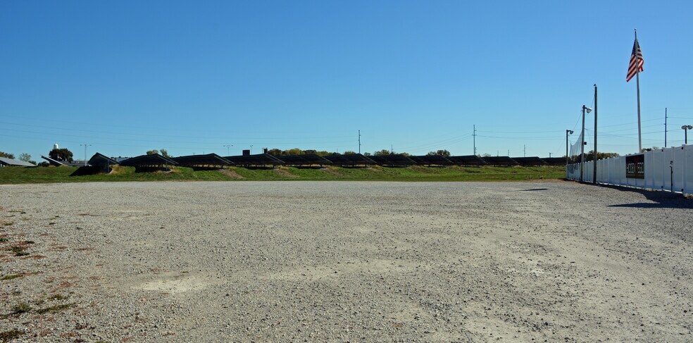 More Photos Of 555 Ohio st, Kendallville Land For Sale