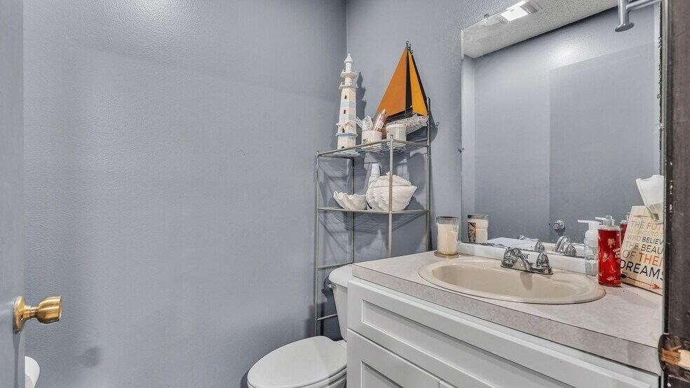 More Photos Of 4314 N Suncoast Blvd, Crystal River Office For Sale