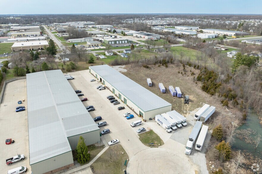 More Photos Of 6032 Highview Dr, Fort Wayne Light Manufacturing For Lease