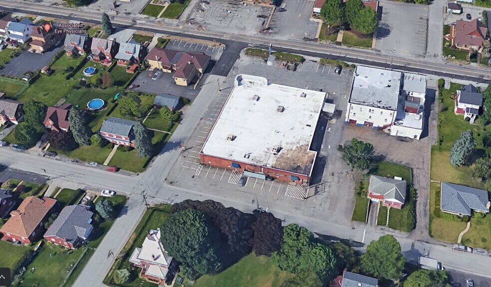More Photos Of 1615 Lincoln Way, White Oak Storefront For Lease