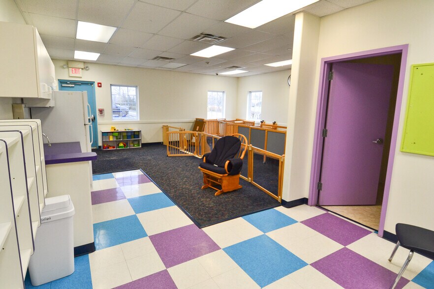More Photos Of 6320 Perimeter Loop Rd, Dublin Daycare Center For Sale