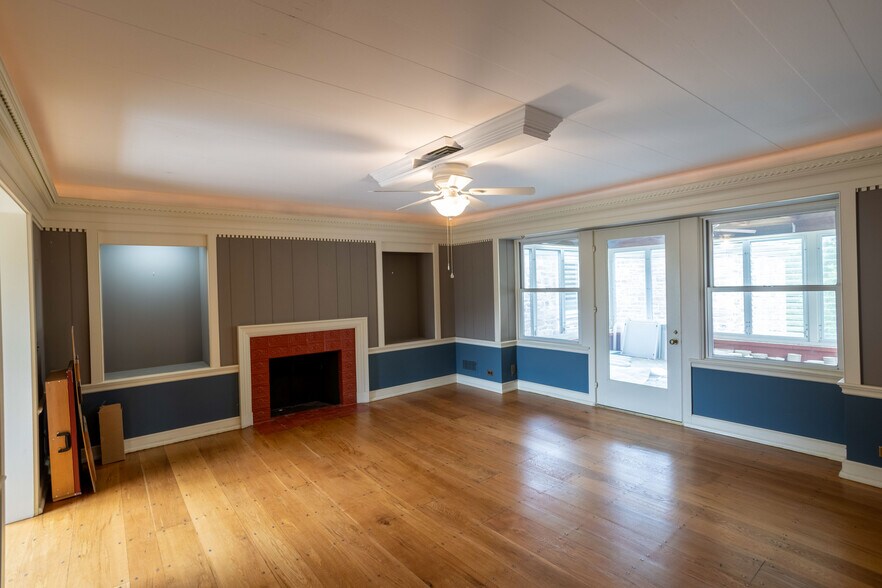 More Photos Of 1207 Flohrs Church Rd, Biglerville Hospitality For Sale