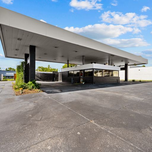 More Photos Of 9940 Atlantic Blvd, Jacksonville Auto Dealership For Lease