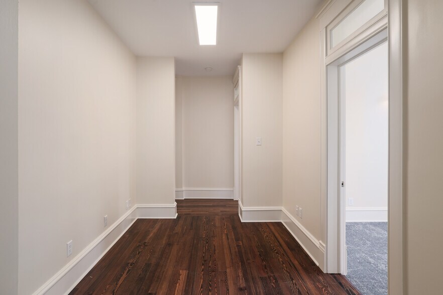 More Photos Of 602 W 13th St, Austin Office For Lease