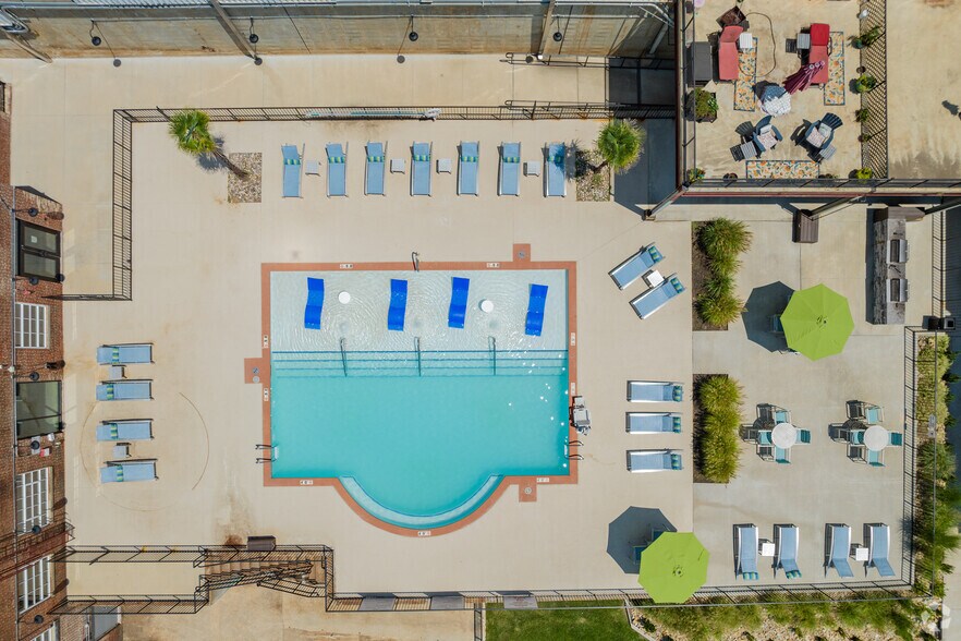 More Photos Of 116 E Main St, Haw River Apartments For Lease