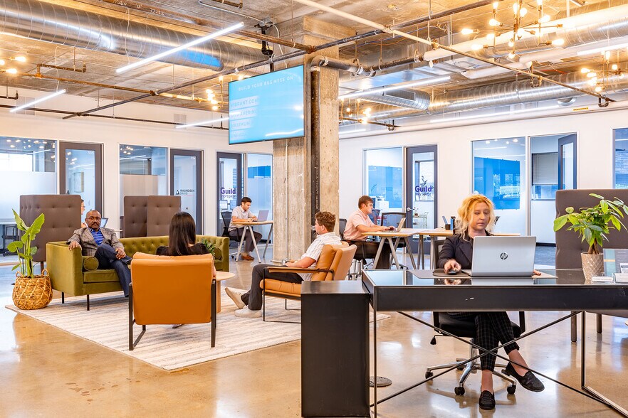 More Photos Of 345 W Washington Ave, Madison Coworking Space