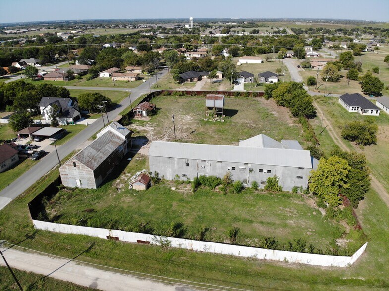 More Photos Of 207 Avenue A, Ferris Warehouse For Sale