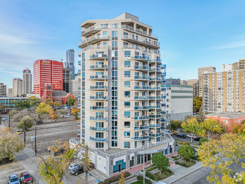 More Photos Of 10504 99th Ave NW, Edmonton Apartments For Sale