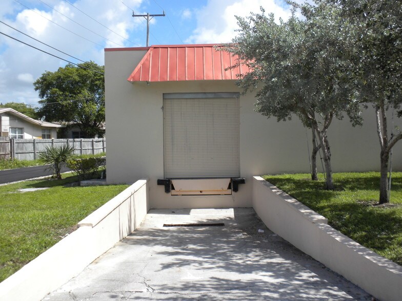 More Photos Of 4101 N Federal Hwy, Pompano Beach Freestanding For Lease