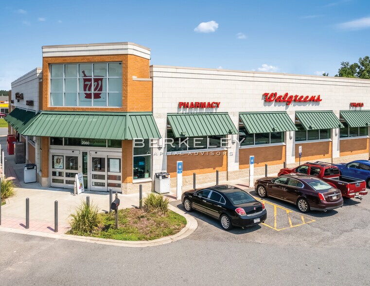 More Photos Of 2060 GA Highway 40 E, Kingsland Drugstore For Sale