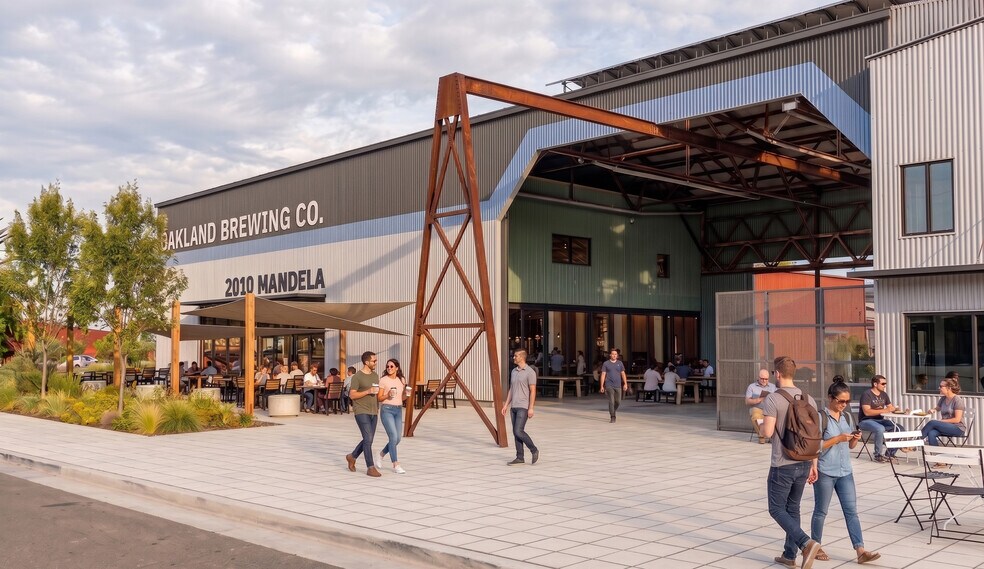 More Photos Of 2000-2040 Mandela Pky, Oakland Manufacturing For Lease