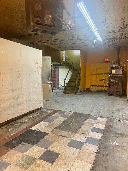 More Photos Of 1109 E Main St, Durham Supermarket For Sale