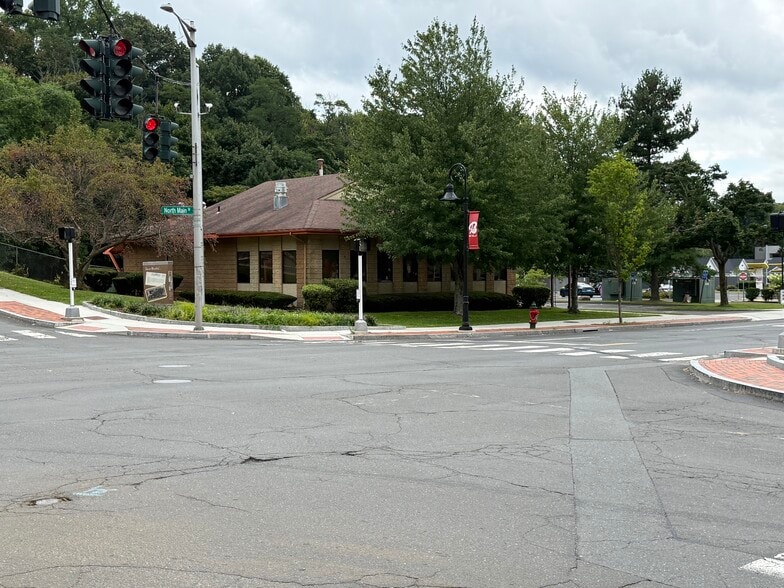 More Photos Of 182 N Main St, Bristol Fast Food For Sale
