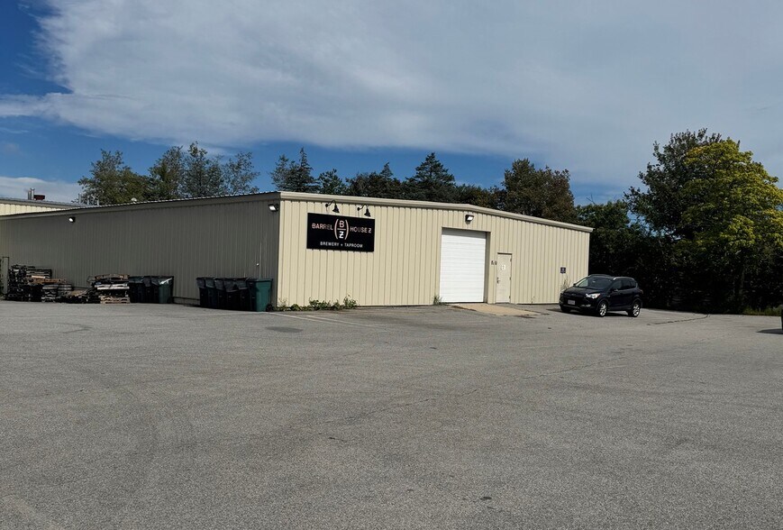More Photos Of 95 Woodrock Rd, Weymouth Warehouse For Lease