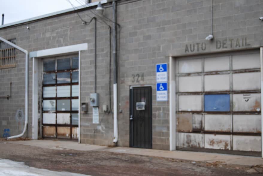 More Photos Of 324 W Hampden Ave, Englewood Auto Repair For Lease