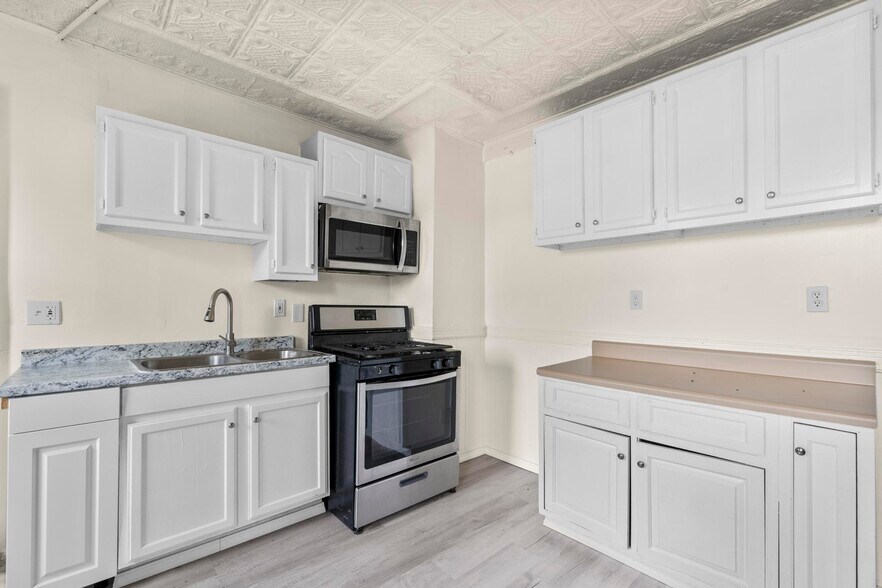 More Photos Of , Waterbury Multifamily For Sale