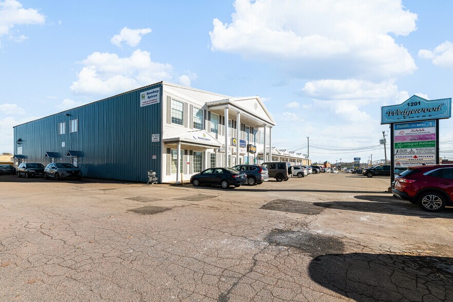 More Photos Of 1201 Mountain Rd, Moncton General Retail For Sale