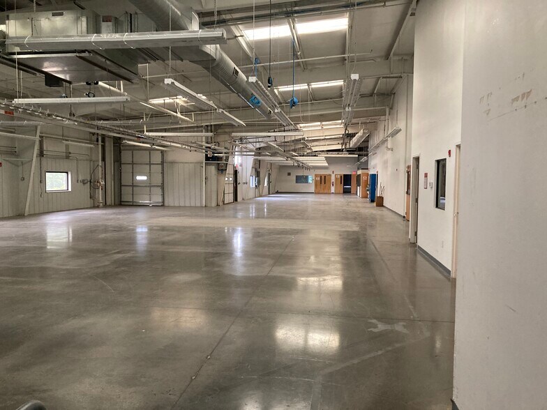 More Photos Of 127 Speedway Ln, Mooresville Manufacturing For Sale