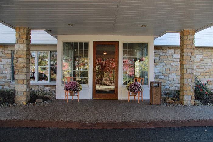 More Photos Of 14707 S Cheshire St, Burton Hotel For Sale