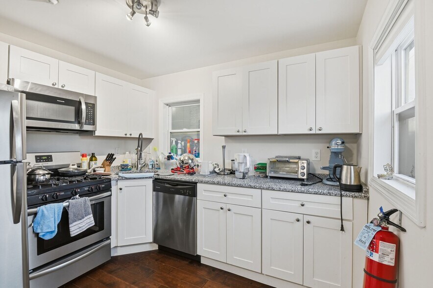 More Photos Of 5 S Main St, Cape May Court House Office Residential For Sale