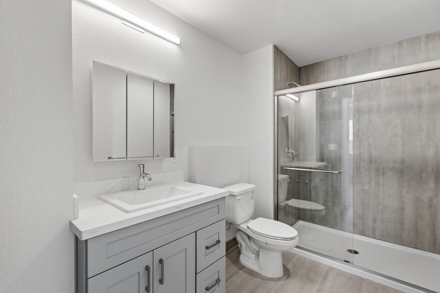 More Photos Of 500 San Benito St, Hollister Office Residential For Sale